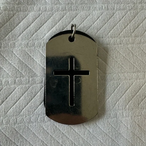 Stylish Silver Cross Dog Tag Pendant - Picture 1 of 3
